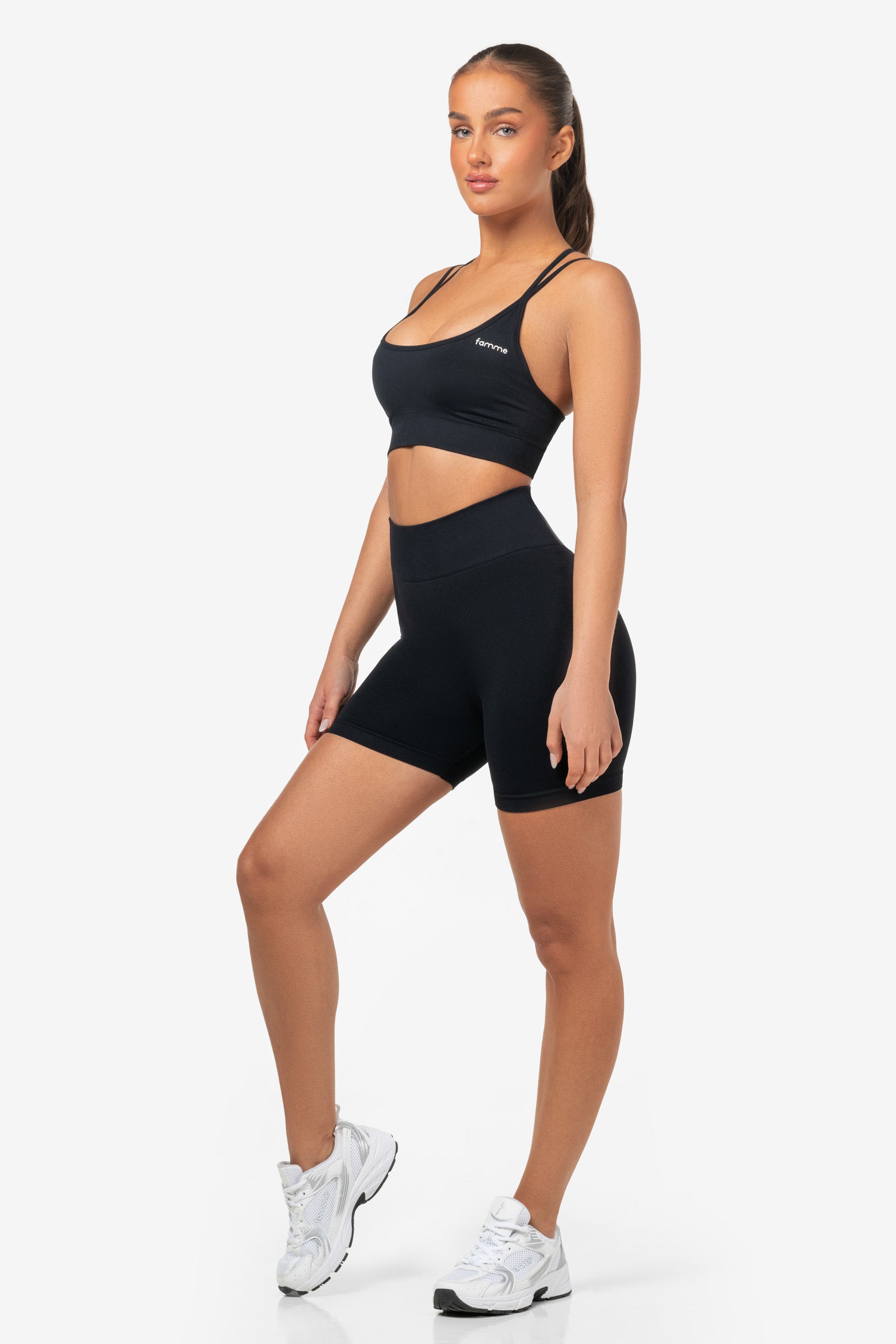 Black Lunge Sports Bra - for dame - Famme - Sports Bra