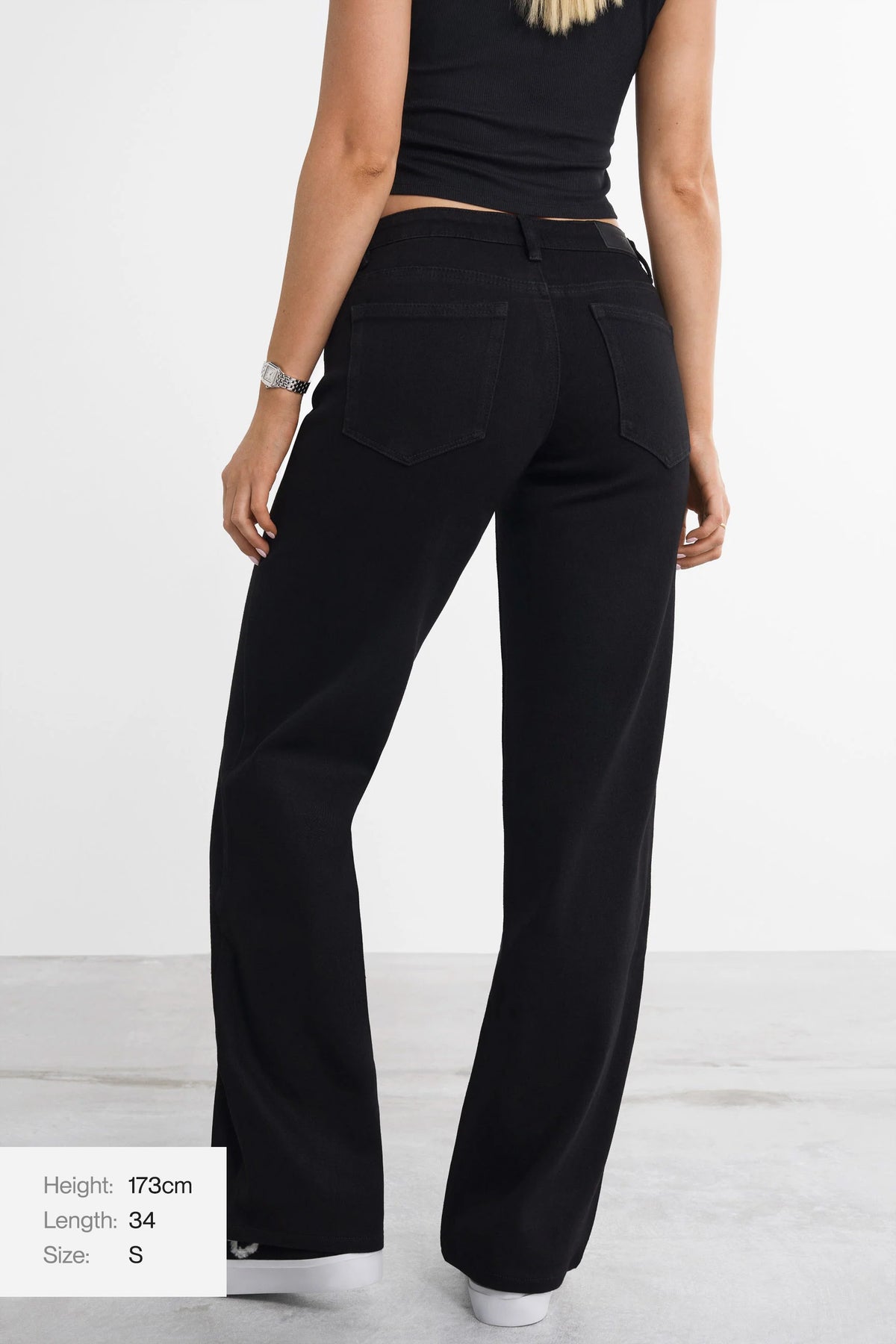 Low Waist Baggy Jeans